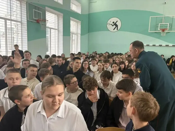 photo_5258052543663771891_y